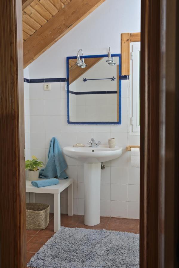 Casa Con Jardin, 4 Habitaciones Y Mucho Encanto En เซร์เซดียา ภายนอก รูปภาพ