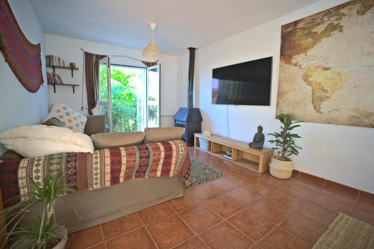 Casa Con Jardin, 4 Habitaciones Y Mucho Encanto En เซร์เซดียา ภายนอก รูปภาพ